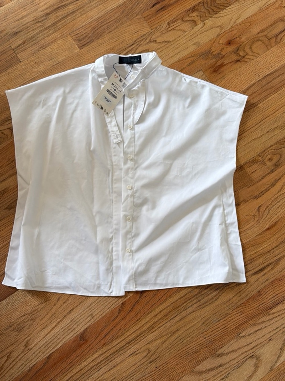 Zara Sleeveless White Button-Up Blouse